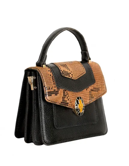 کيف دوشی چرمی زنانه بولگاری